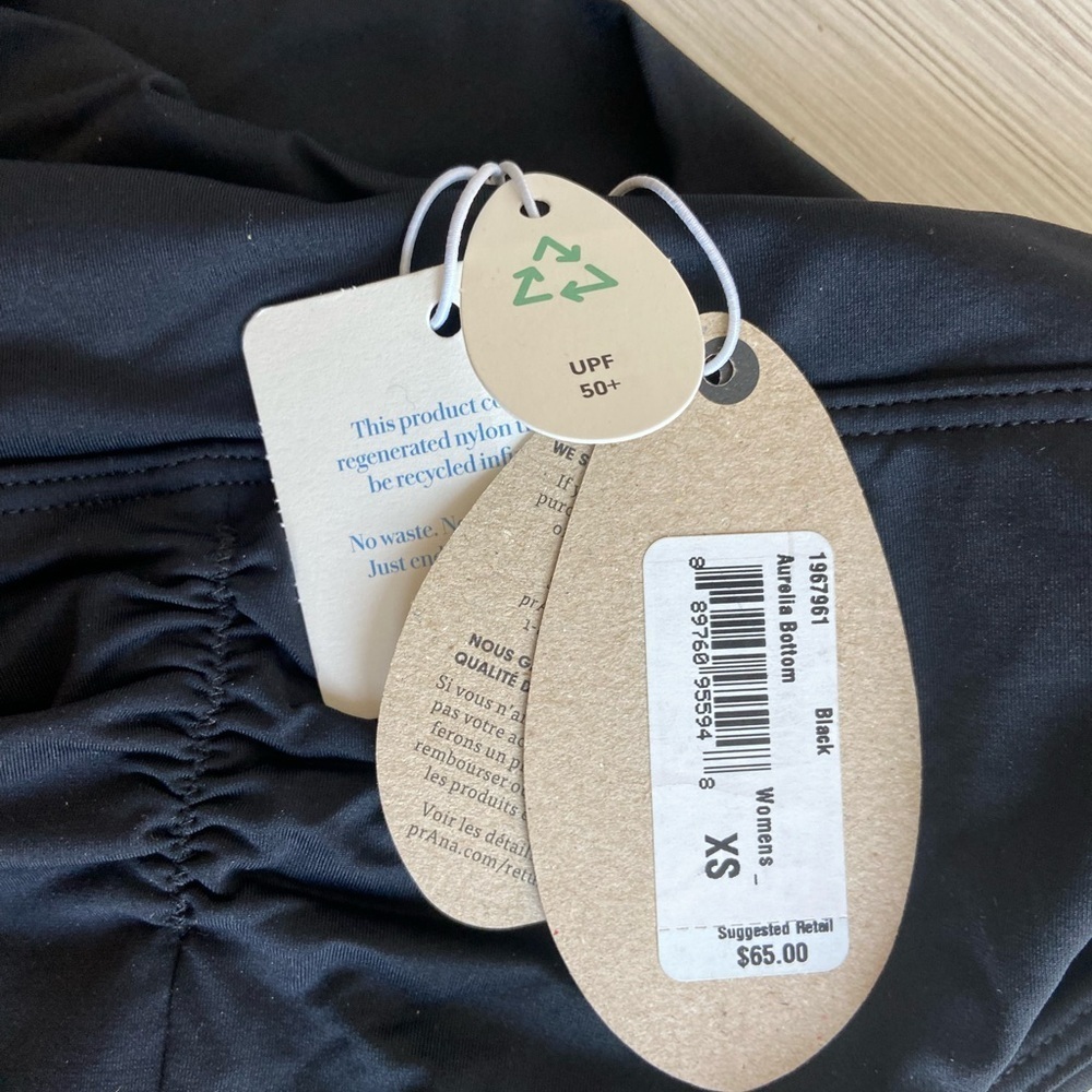 NWT Prana Black Aurelia Scrunchy Cheeky Bottom Womens Size XS UPF 50 Quick Dry - Picture 7 of 15